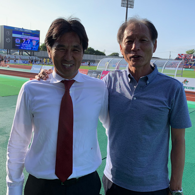 5月の優秀監督にも選ばれた熊本の渋谷監督は試合後笑顔！